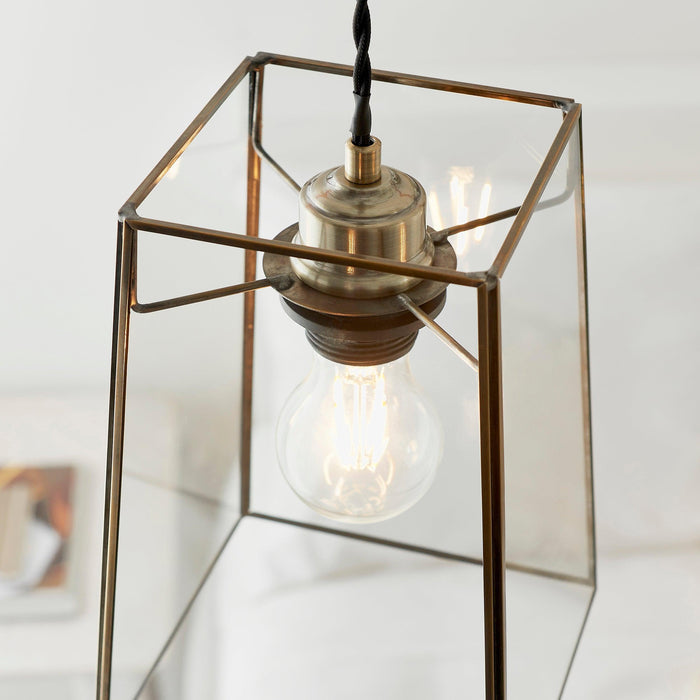 Beaumont Glass & Brass Easy Fit Ceiling Lamp Shade Light - close-up