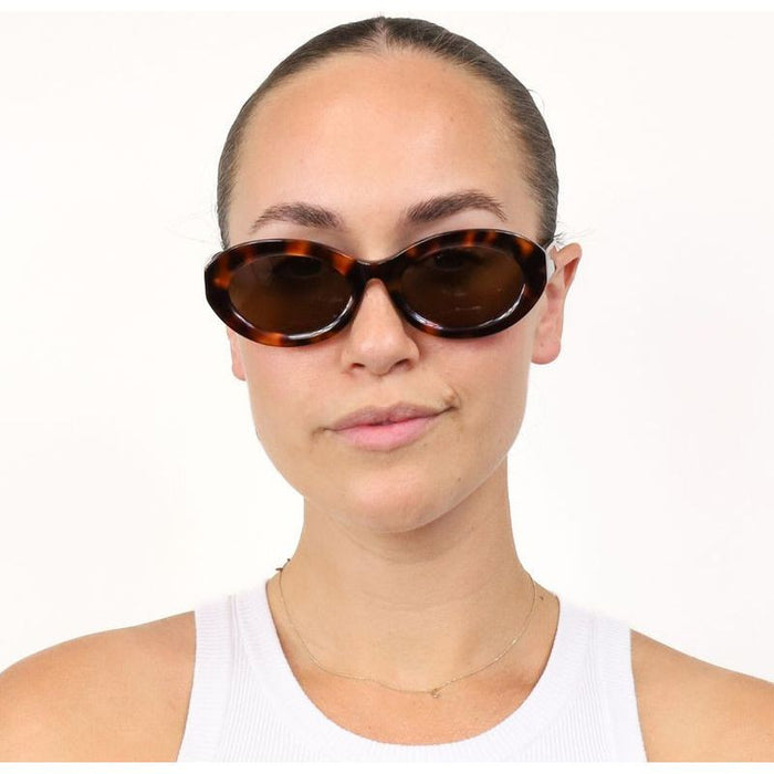 Capri, Tea Tort/Brown Polarised Lenses