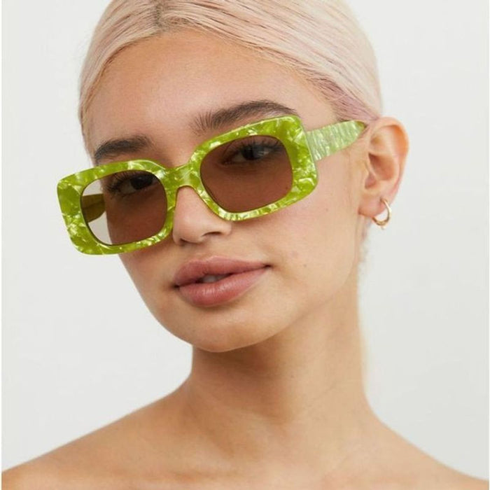 Coco, Kiwi/Brown Lenses