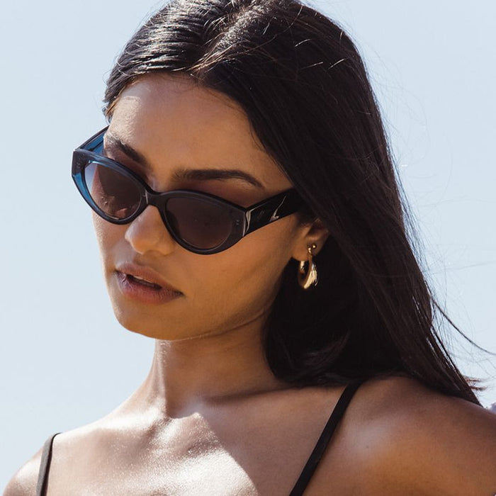 Franki, Crystal Blue/Grey Gradient Polarised Lenses