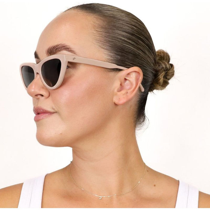 Isla, Bone/Smoke Gradient Polarised Lenses