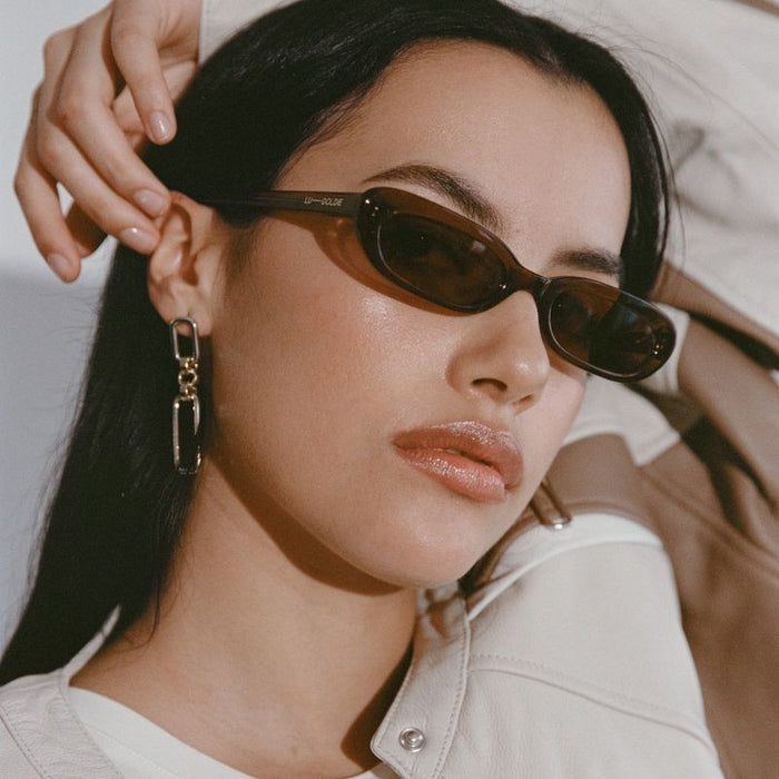 Lola, Coffee/Brown Lenses
