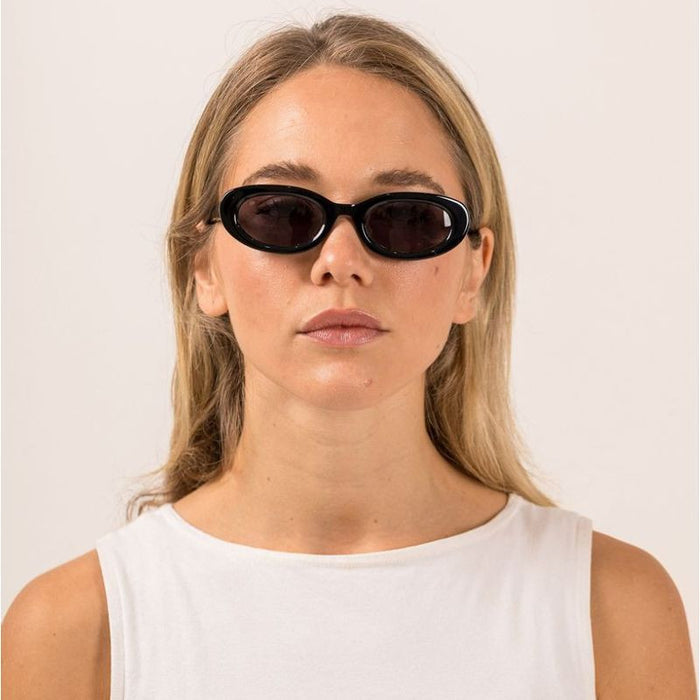 Lourdes, Black/Smokey Grey Lenses