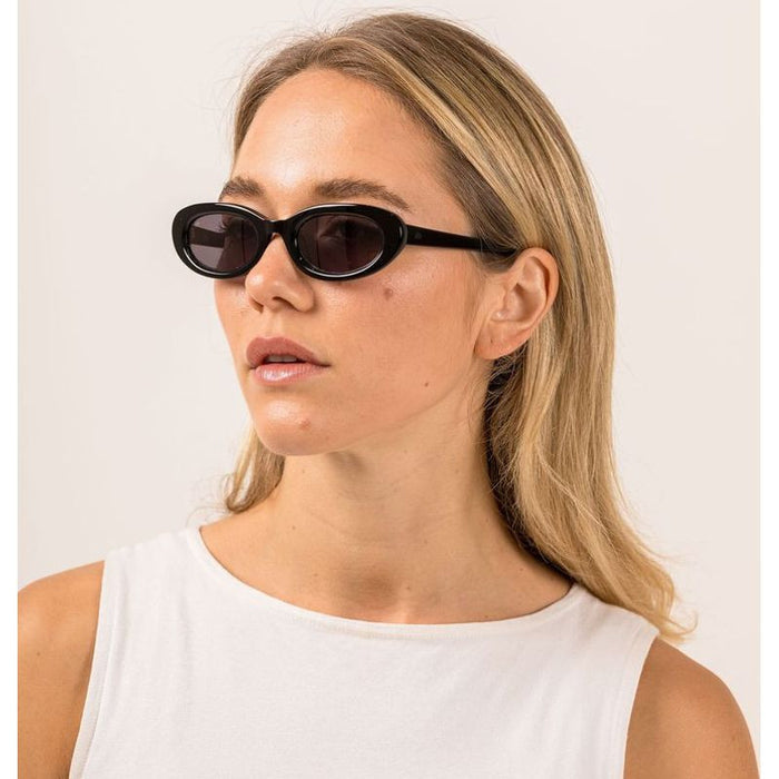 Lourdes, Black/Smokey Grey Lenses