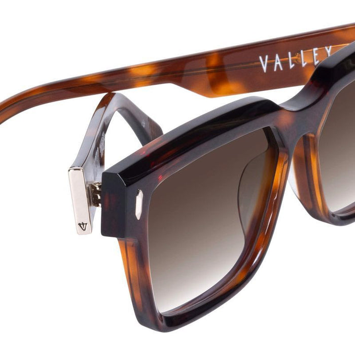 Roosevelt, Hennessy Tort with Gold Metal/Brown Gradient Lenses