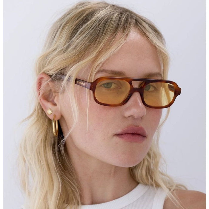Sofia, Chestnut/Yellow Lenses